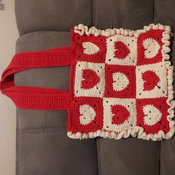 Handmade Crochet Heart Tote - Picture 1 of 7